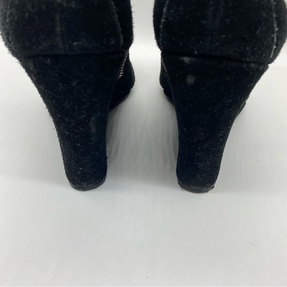 Vince Camuto- Black Suede Wedge Bootie 8.5 - Picture 9 of 10